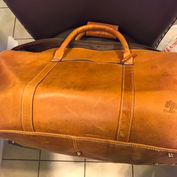 Leather Rustic Town Rugged  unisex travel bag - Picture 13 of 16